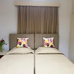 Terpsithea *