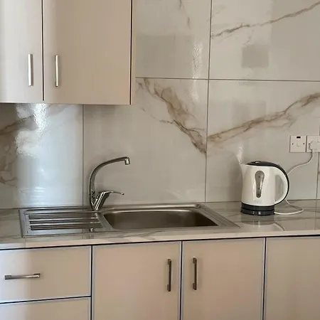 Terpsithea Apartment *