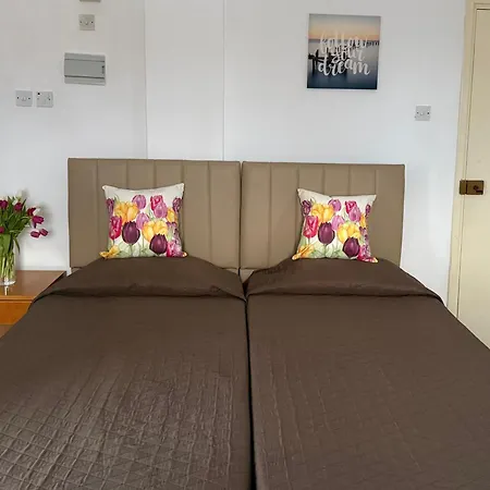 Terpsithea * Ajia Napa