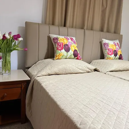 Terpsithea * Ayia Napa