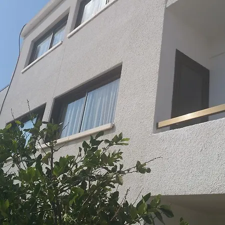 Terpsithea Apartment *